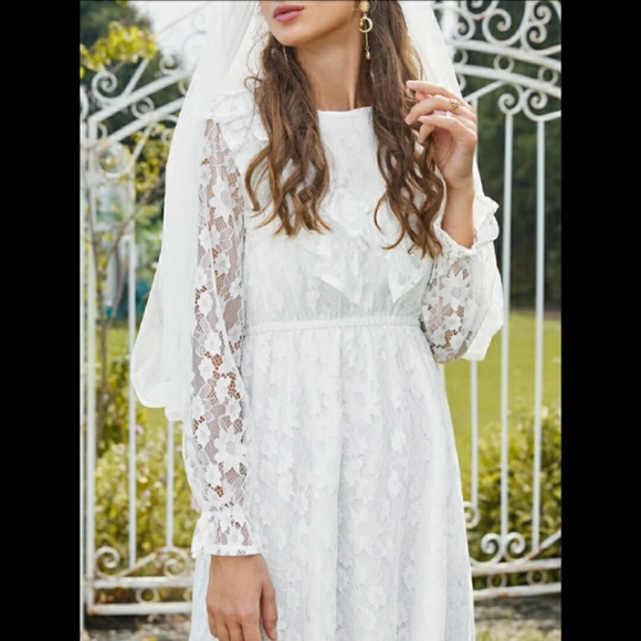 SHEIN Dresses & Skirts - NWT Vintage Lace Wedding Dress